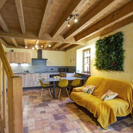 Gite De Charme Avec 2 Terrasses, Au Coeur Du Parc Du Pilat, Confortable Et Equipe - Fr-1-496-40 Malleval 外观 照片