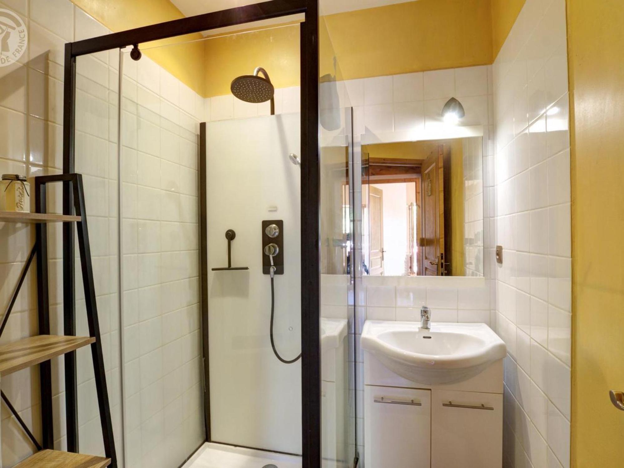 Gite De Charme Avec 2 Terrasses, Au Coeur Du Parc Du Pilat, Confortable Et Equipe - Fr-1-496-40 Malleval 外观 照片